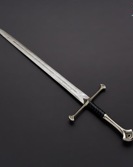 Handmade Damascus Steel Anduril Sword Lord of Rings Sword Replica with Leather Sheath