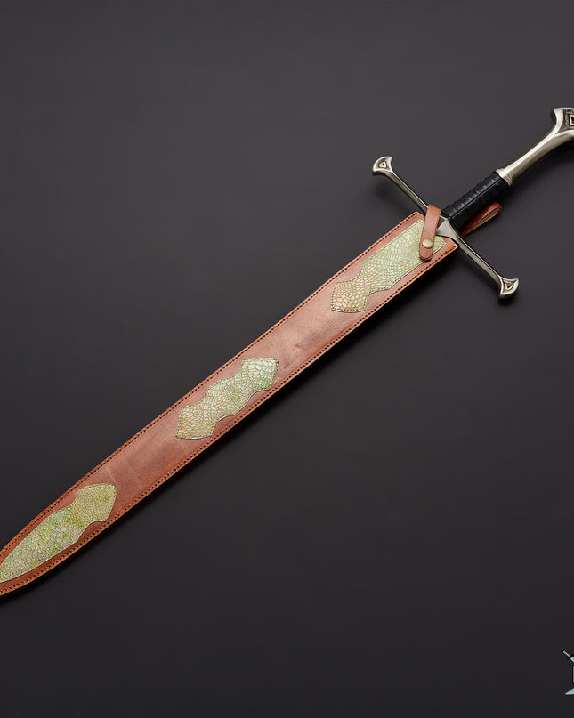 Handmade Damascus Steel Anduril Sword Lord of Rings Sword Replica with Leather Sheath